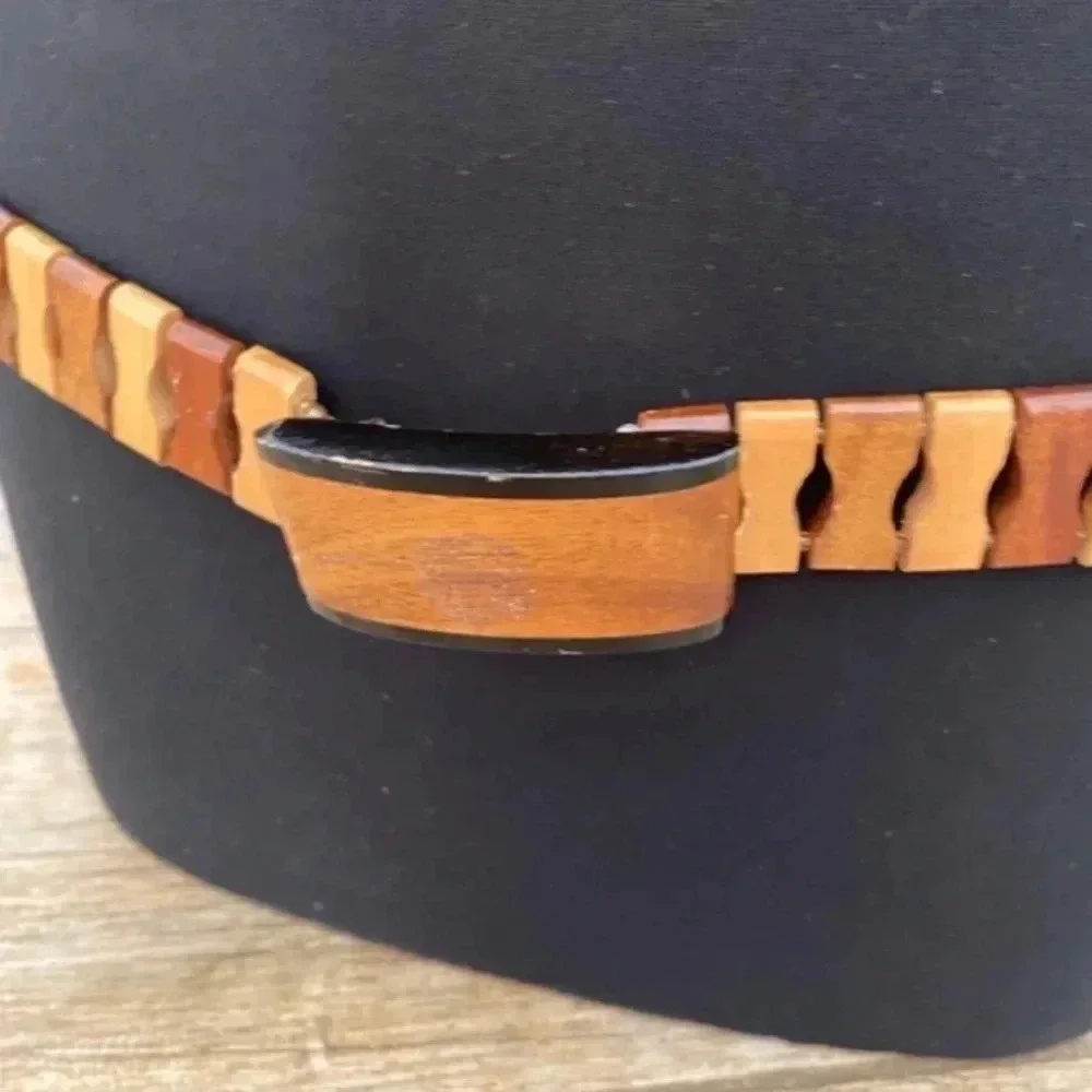 Vintage Womens Wooden Boho Folksy Belt
